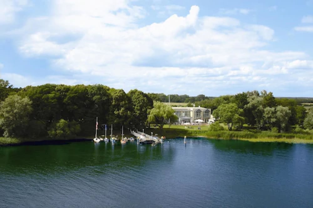 Seehotel Bollmannsruh Am Beetzsee — Potsdam