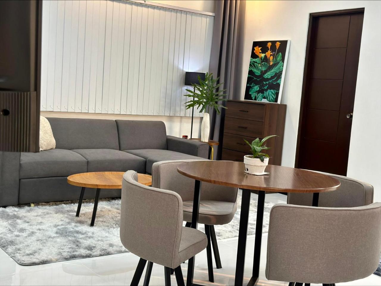 Gia's Place — 4-Star Luxury Hotel in San Mateo, Philippines