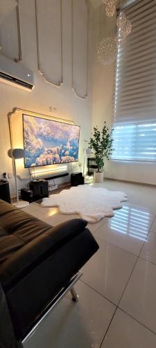 Modern Home with Parking 3ACs 1King & 3Queen Beds Netflix PayPerView — 4-Star Luxury Hotel in Tepic, Mexico