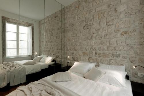 Apartments Eleganca Comfort One Bedroom Apartment Djelozija