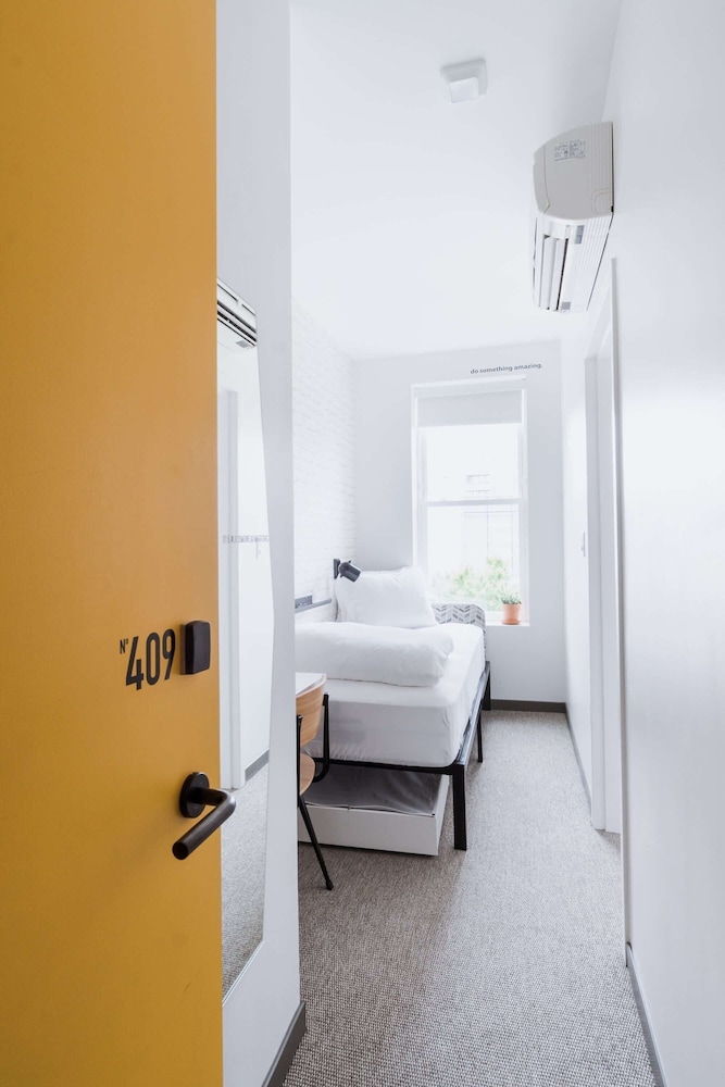 Hotel Hive - photo 41