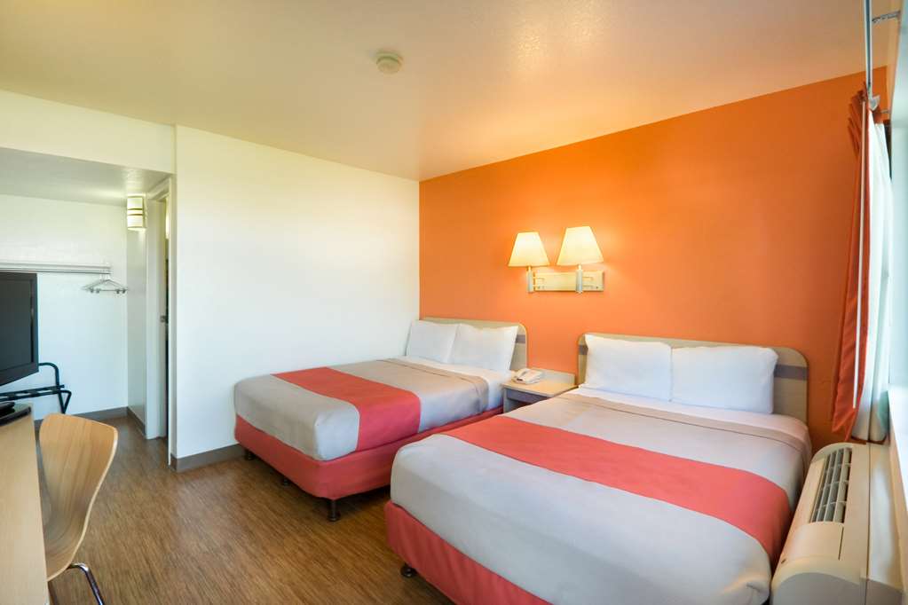 Motel 6 Pendleton OR - photo 21