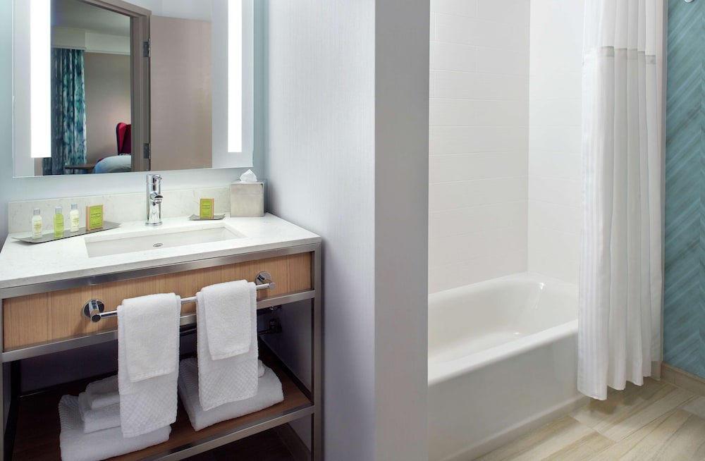 Hilton Garden Inn Atlanta Buckhead - photo 14