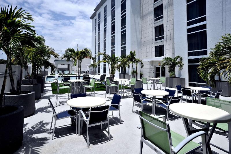 Hotel Dello Ft Lauderdale Airport Tapestry Collection by Hilton - photo 76