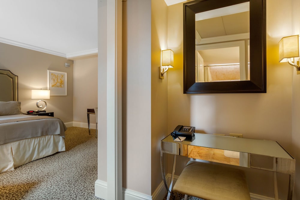 Omni Berkshire Place - photo 59