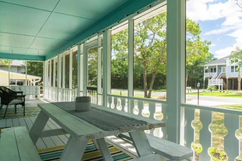 Nanas Nest by Oak Island Accommodations - photo 50