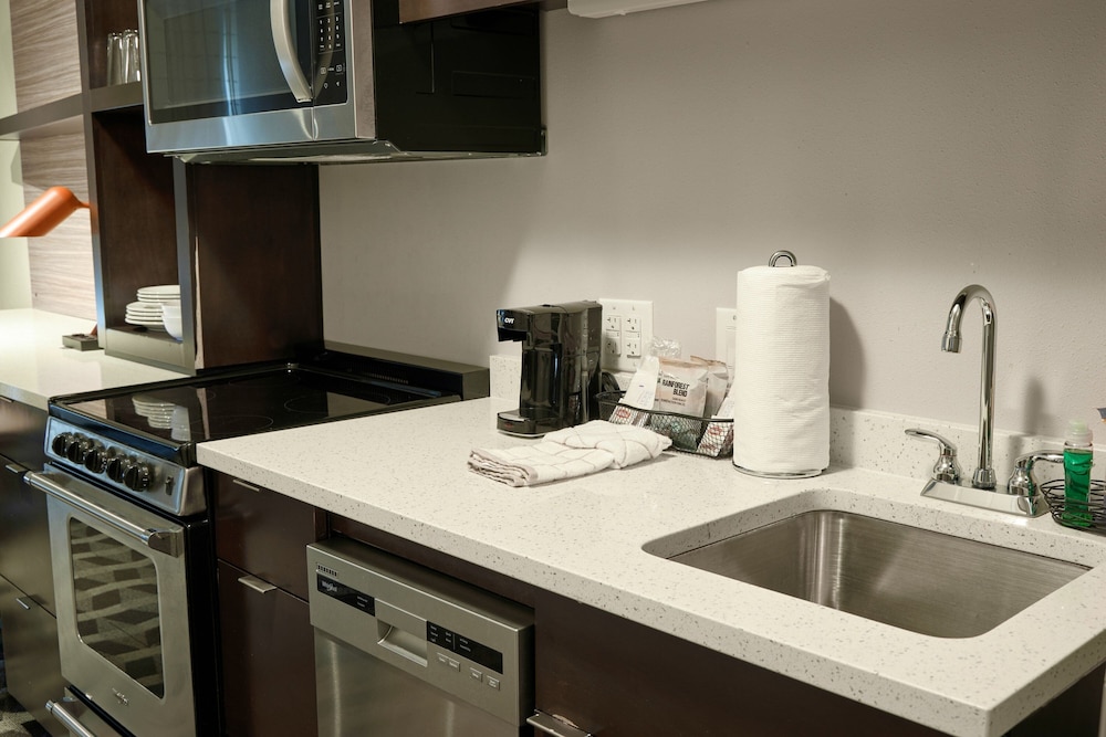TownePlace Suites Columbia West Lexington - photo 29