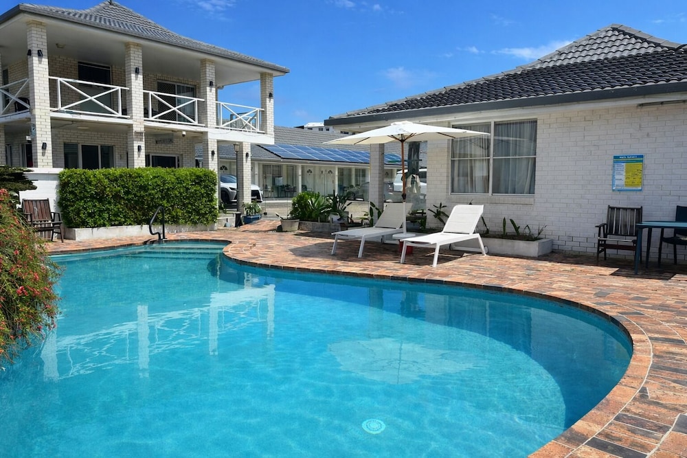 Cook's Endeavour Motor Inn — hotel in Tweed Heads