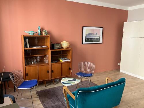 Le Diffonty Cosy Vintage Centre Historique in La Ciotat, France