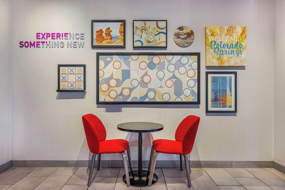 Home2 Suites by Hilton Colorado Springs Airport - photo 3