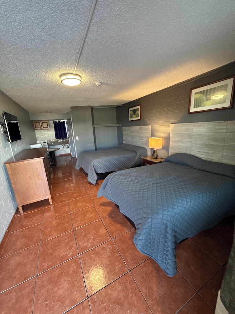 Rawls Motel Near Phoenix Airport - photo 34
