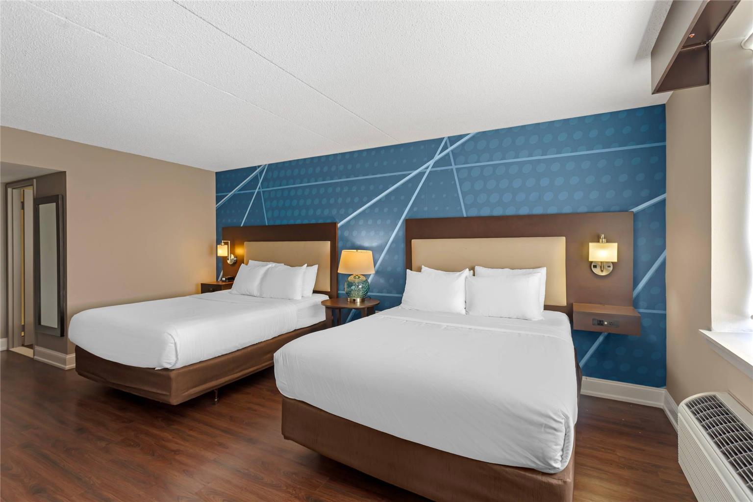 Comfort Inn & Suites Pottstown Eastern Gateway - photo 33