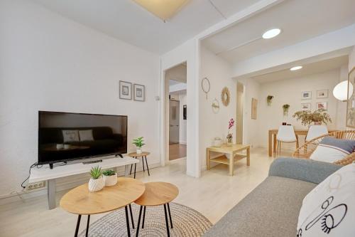 Patio de Caldereria by Clabao in Pamplona, Spain