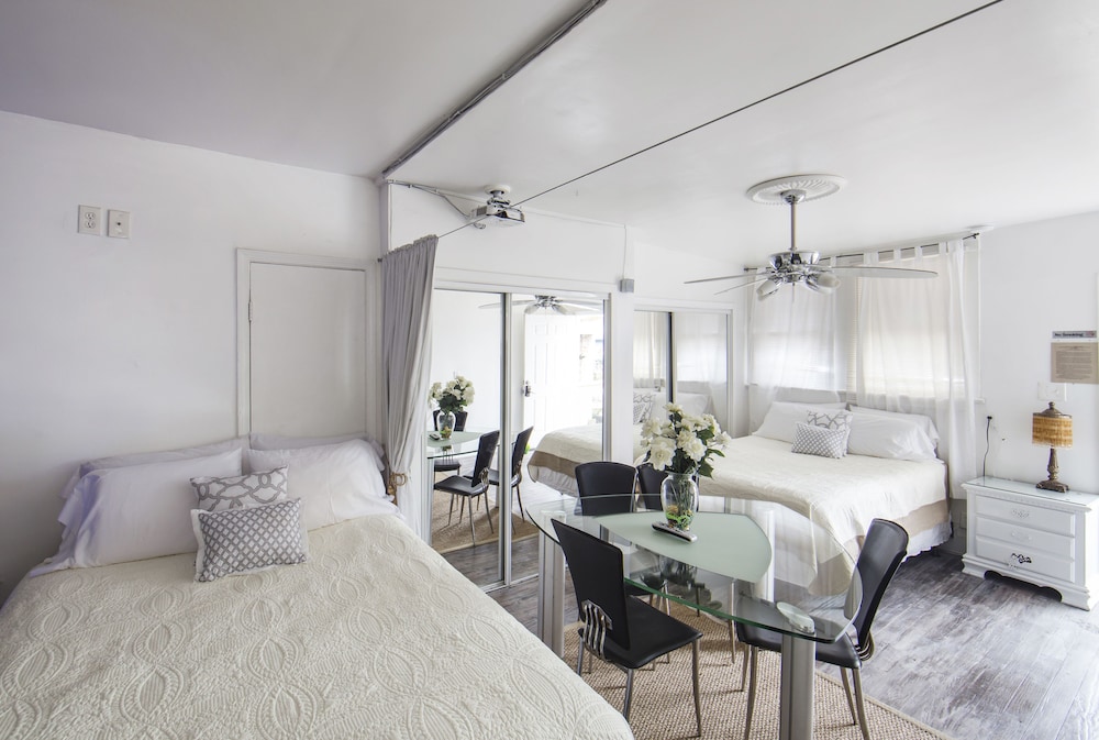 Magazine Mansion - photo 13