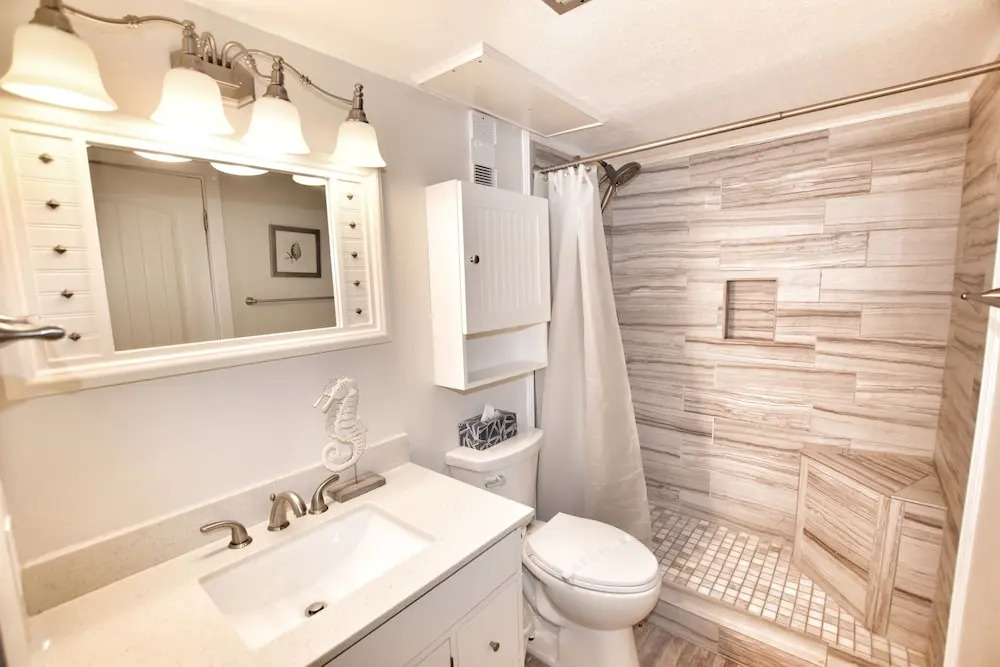 0702 Waters Edge Resort 2 Bedroom Condo by RedAwning - photo 7