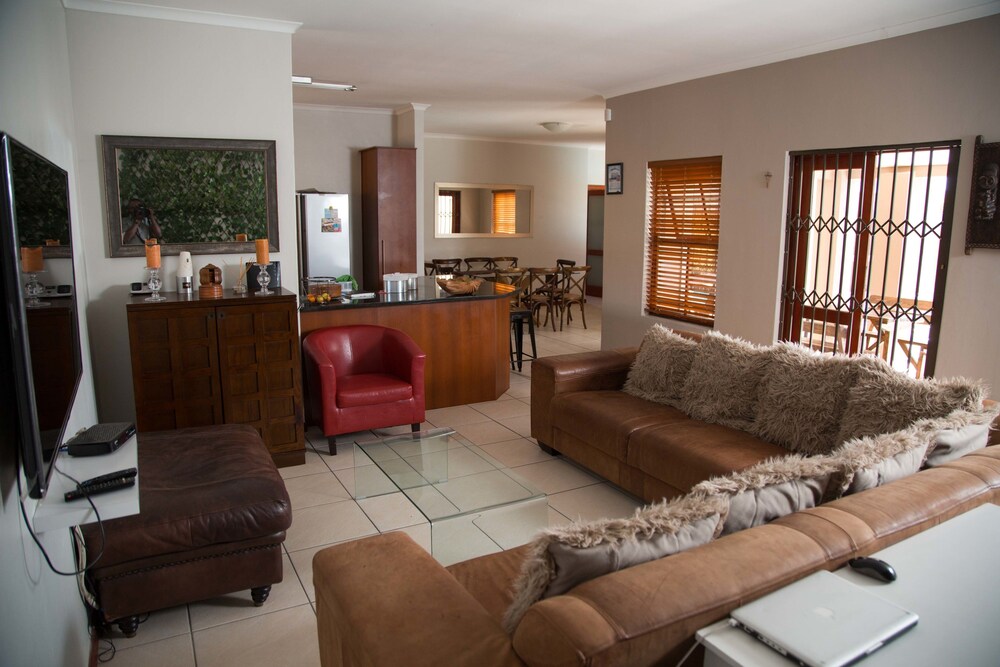 WLKom Guest House