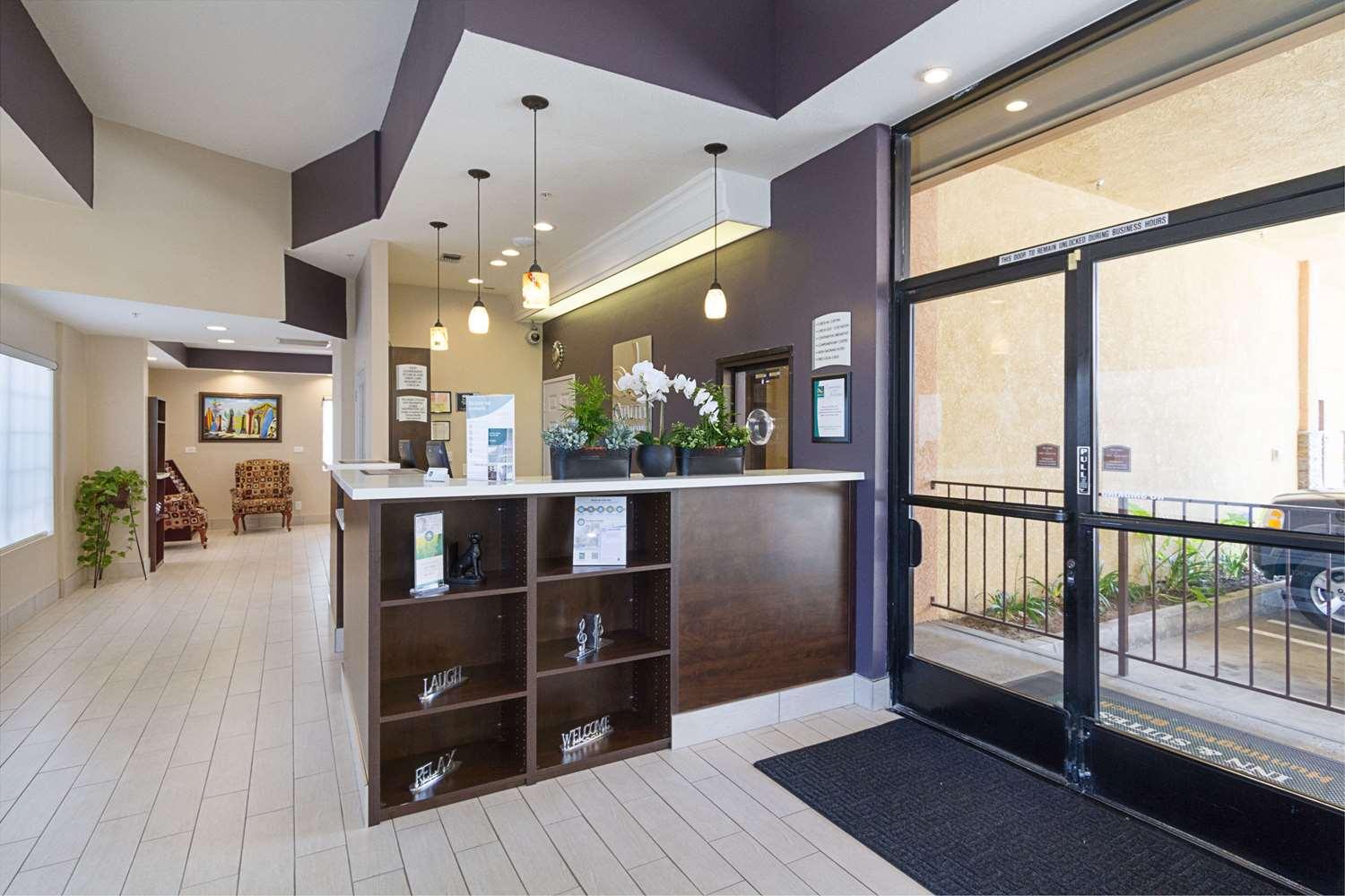 Quality Inn & Suites Huntington Beach Fountain Valley - photo 8