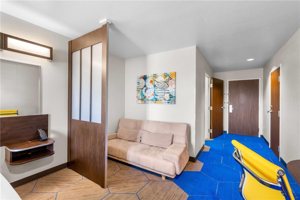 Microtel Inn & Suites by Wyndham Conway - photo 33