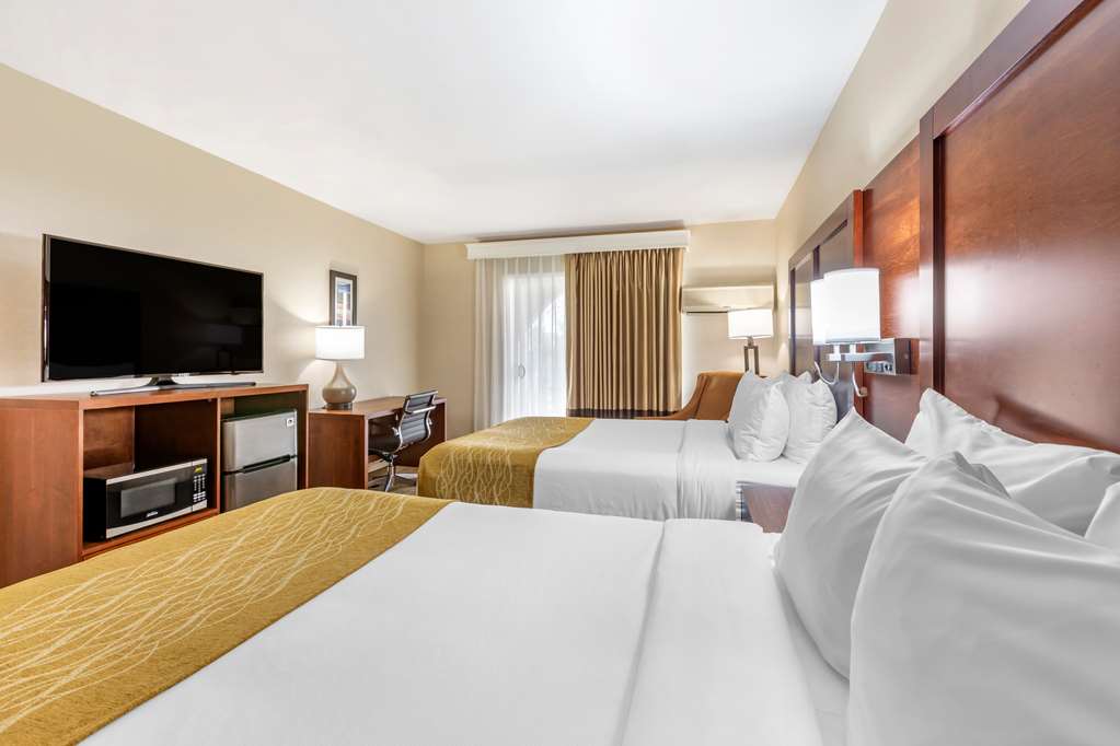 Comfort Inn Escondido San Diego North County - photo 25