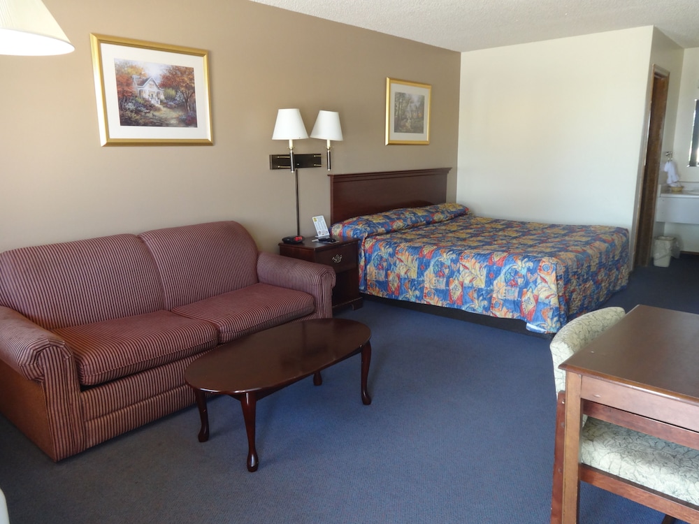 National 9 Inn Garden City - photo 11