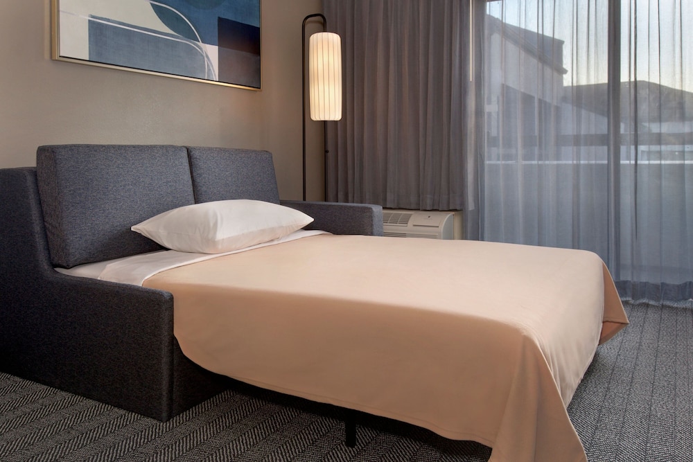 Courtyard by Marriott Tarrytown Westchester County - photo 8