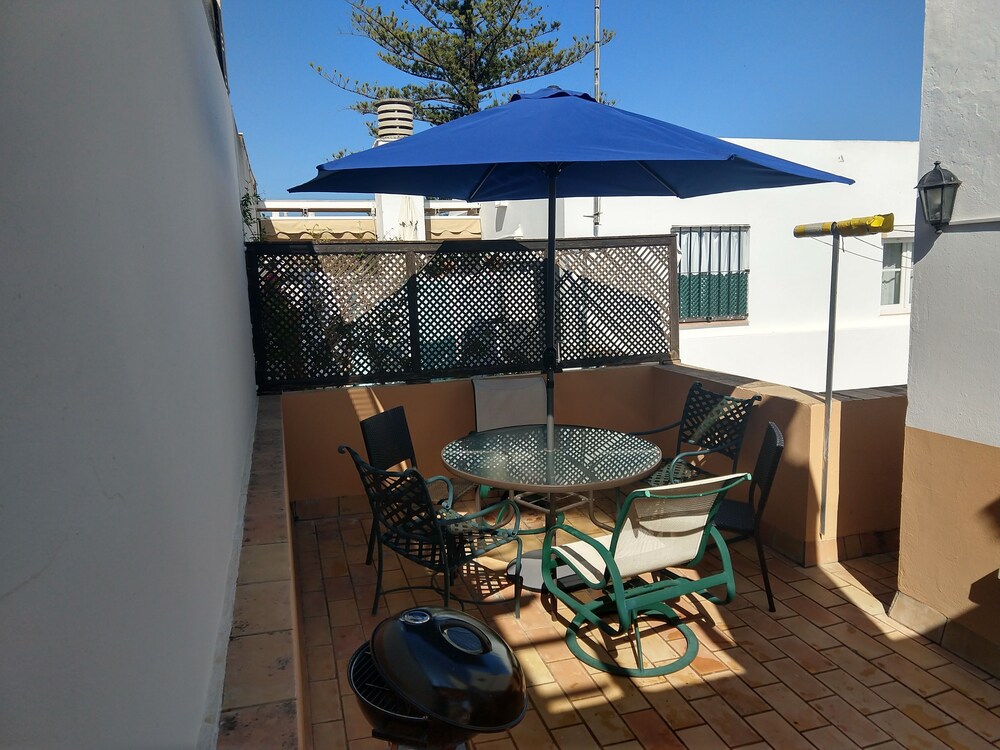 Casa 9 Sanlucar — 4-Star Luxury Hotel in Sanlucar De Barrameda, Spain