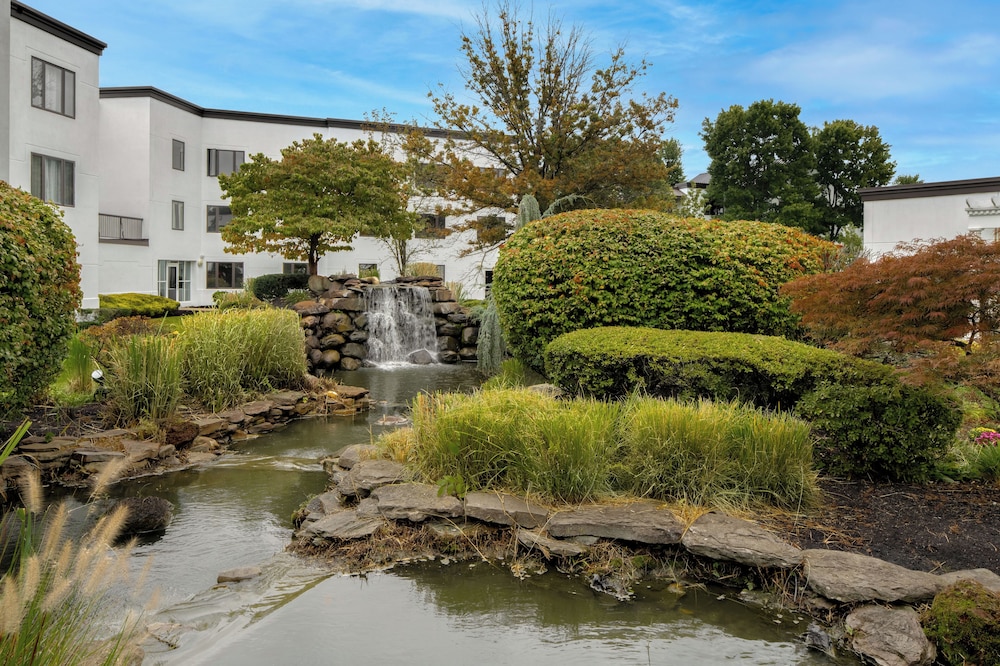 DoubleTree Suites by Hilton Hotel Mt. Laurel - photo 53