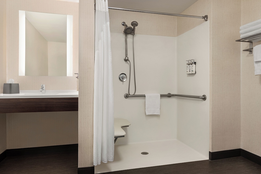 Holiday Inn Cheshire Southington by IHG - photo 20