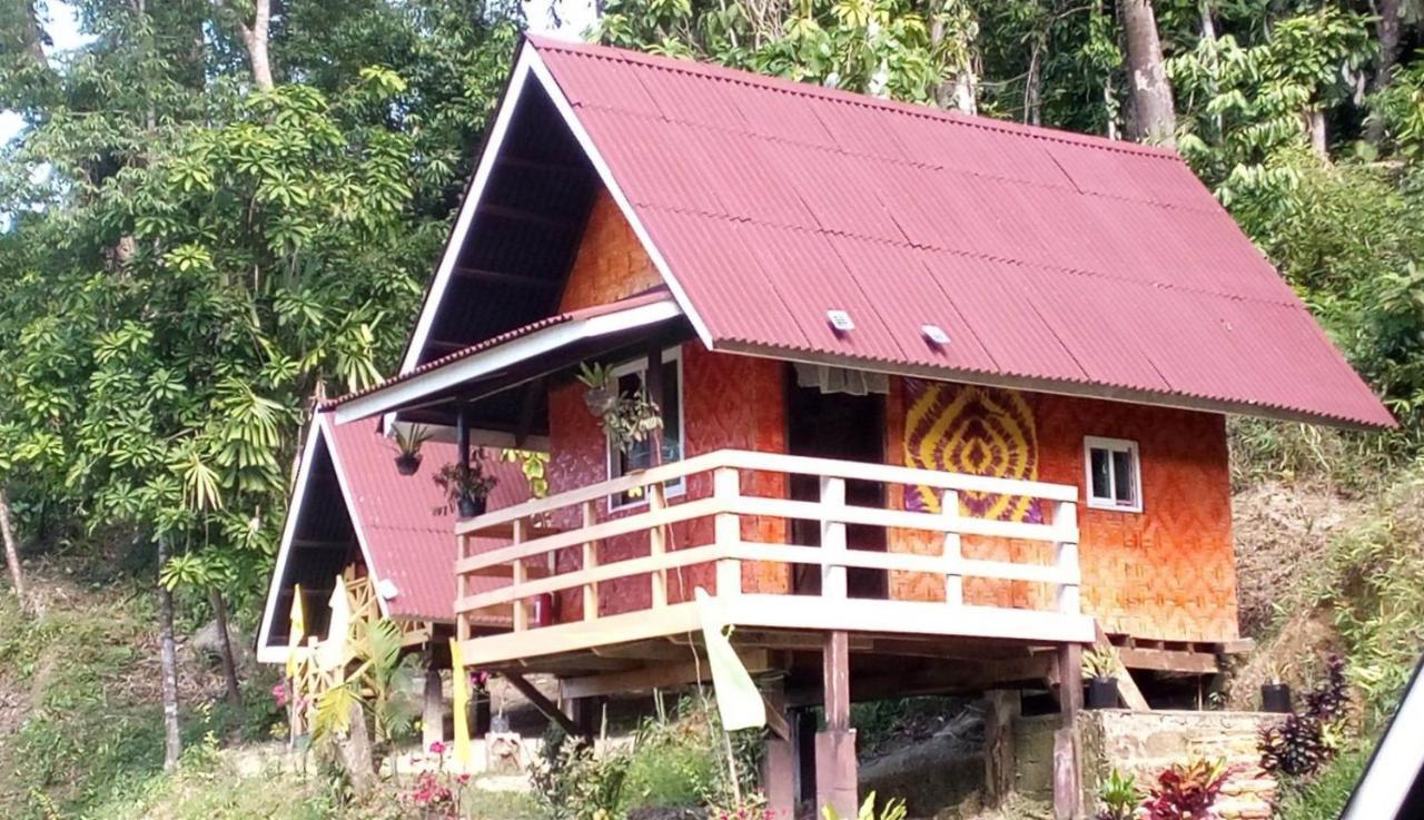 Tentstar Eco Resort in San Vicente, Philippines