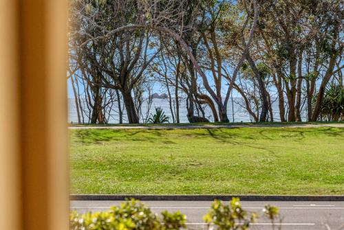 The Palms 1 @ Clarkes Beach — Byron Bay — photo 2