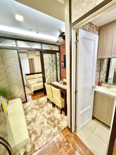 Casa Shyrr By RP Staycation — 4-Star Luxury Hotel in Manila, Philippines