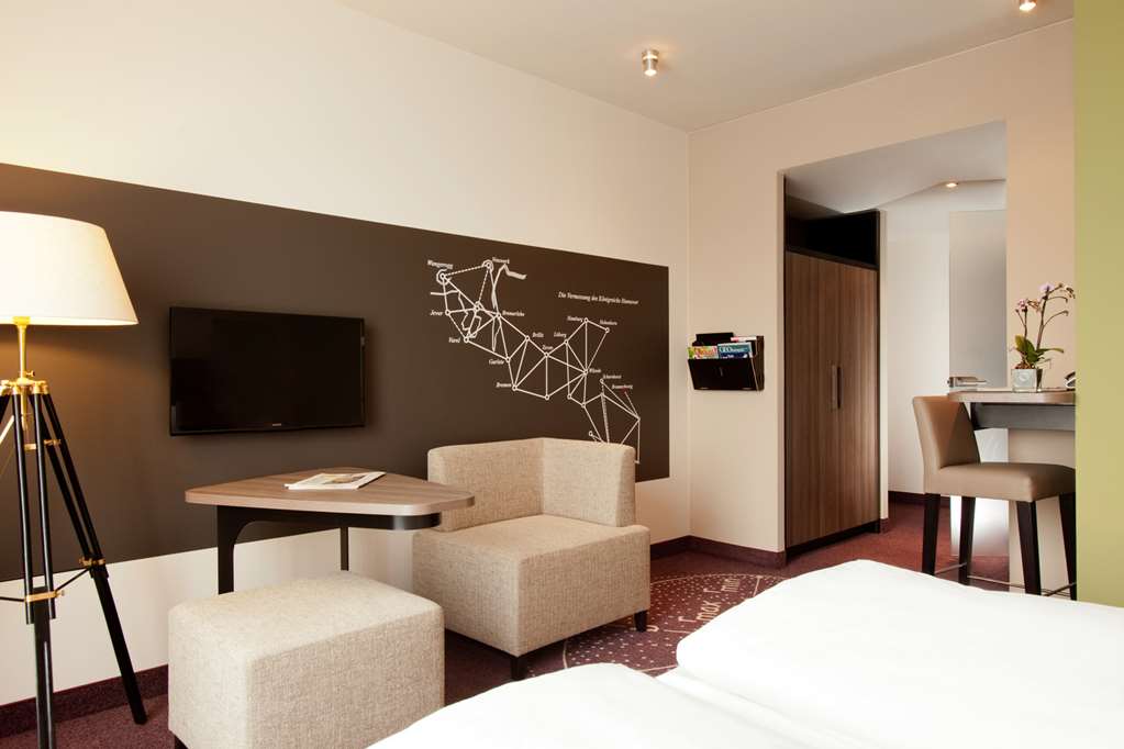 Steigenberger Parkhotel, Braunschweig/Brunswick, Germany - Guest Room