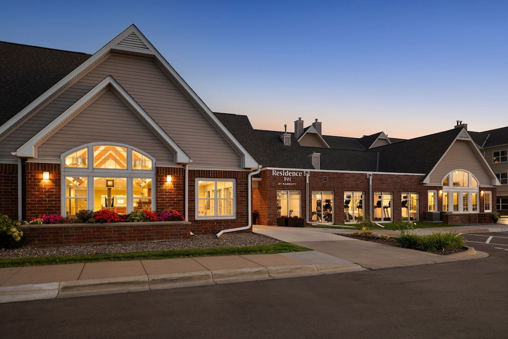 Residence Inn by Marriott Minneapolis St. Paul Roseville - photo 57