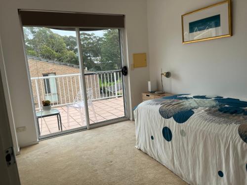 Soulshine Beachside Penthouse — Bateman — photo 2