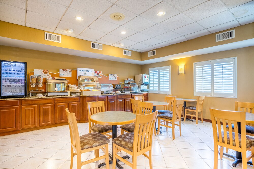 Holiday Inn Express Annapolis East Kent Island by IHG - photo 29