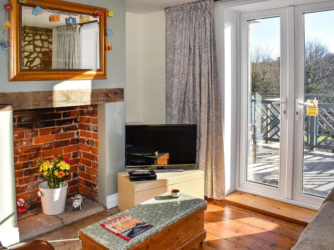 The Apricot Tree in Newport, United Kingdom