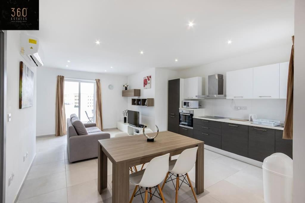 Spacious Beautiful Central Penthouse with Bbq by 360 Estates — Pieta — photo 5