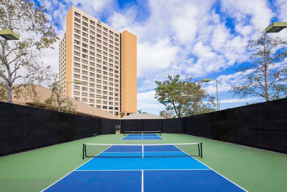 Hotel Fera Anaheim a DoubleTree by Hilton - photo 29