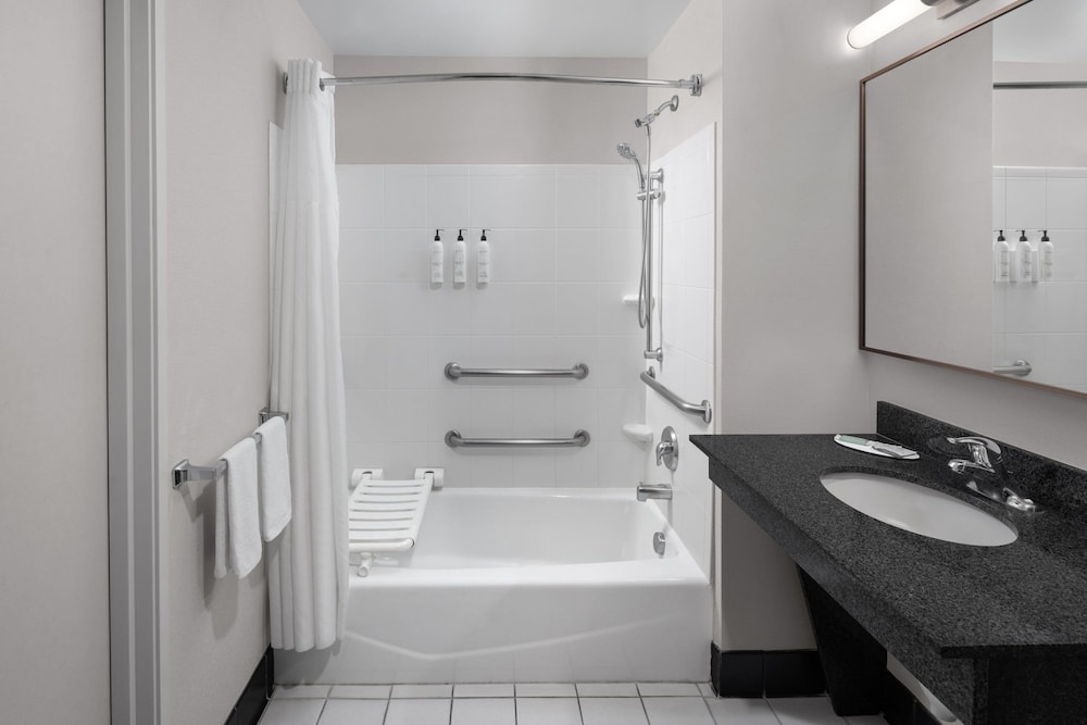 Fairfield Inn & Suites by Marriott Richfield - photo 20