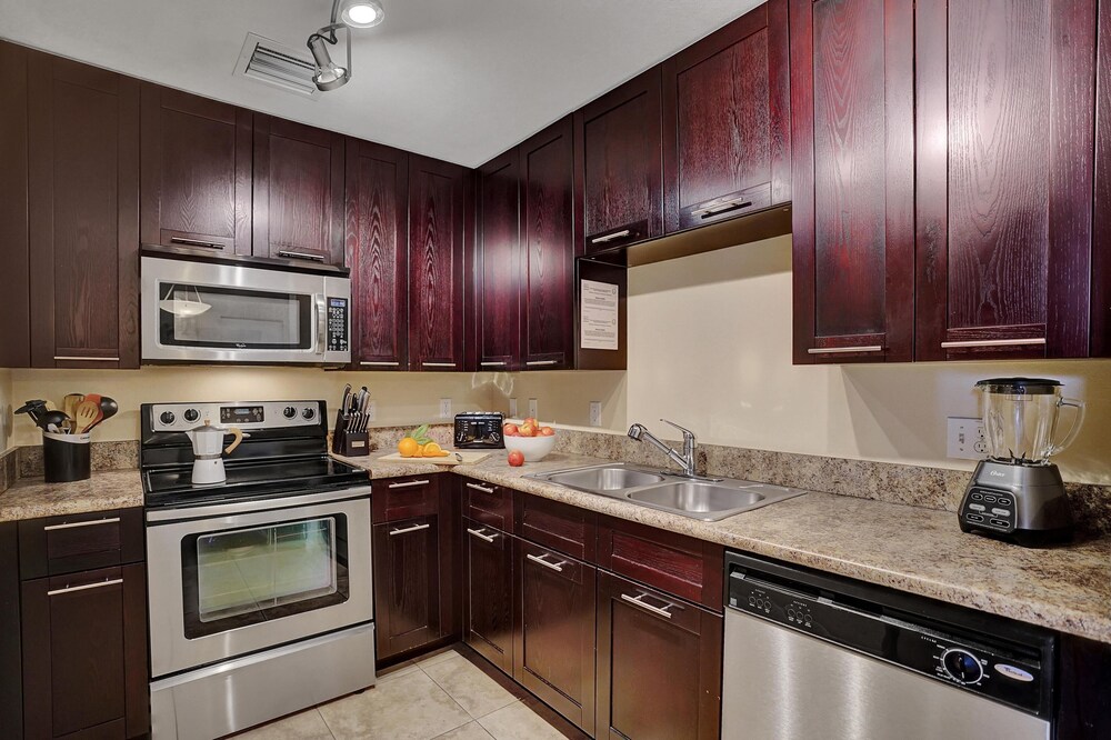 Dharma Home Suites South Miami at Red Road Commons - photo 29