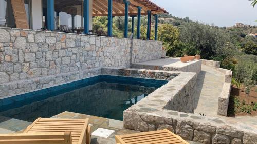 Vanua house — 4-Star Luxury Hotel in Galatas, Greece
