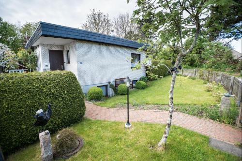 fewo1846 Lütthus strandnahes Ferienhaus mit 2 Schlafzimmern — hotel in Gluecksburg