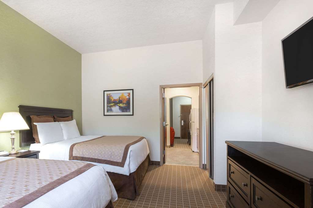 Hawthorn Extended Stay by Wyndham Kingsland - photo 10