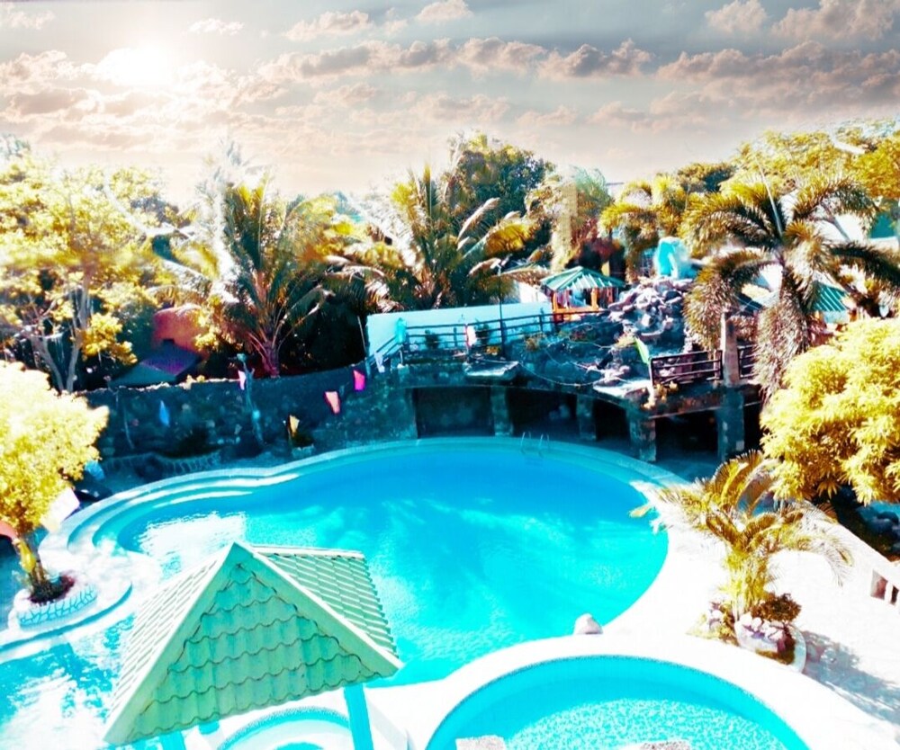 Jazkimronan Resort — hotel in Talisay