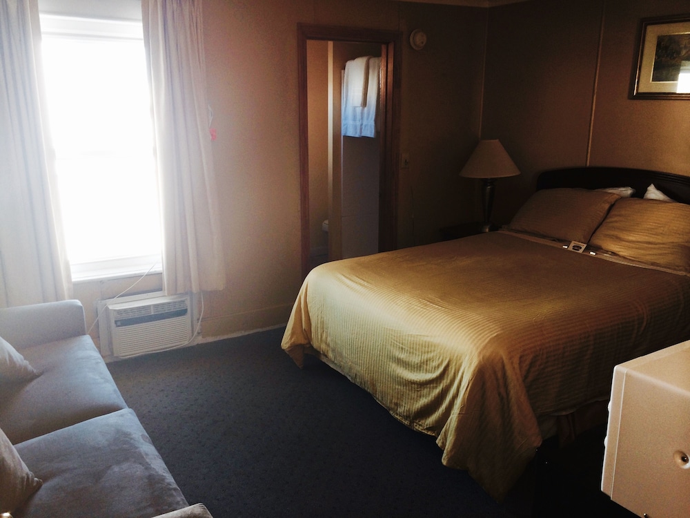 Moulton Hotel - photo 11