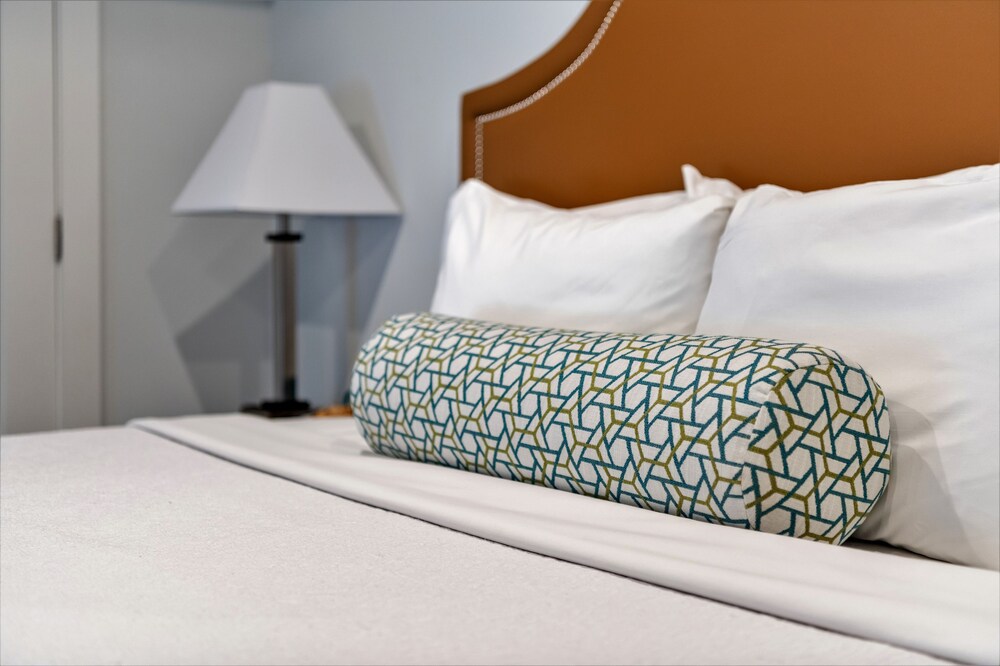 Stay Alfred at The Motorworks Building - photo 4