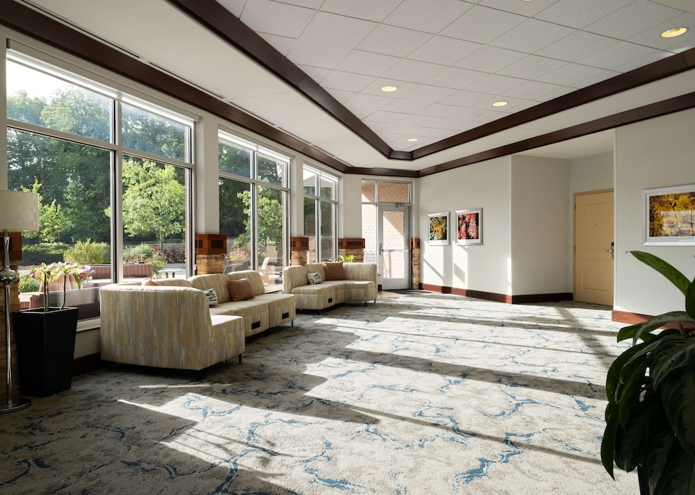 Hilton Garden Inn Ann Arbor - photo 37