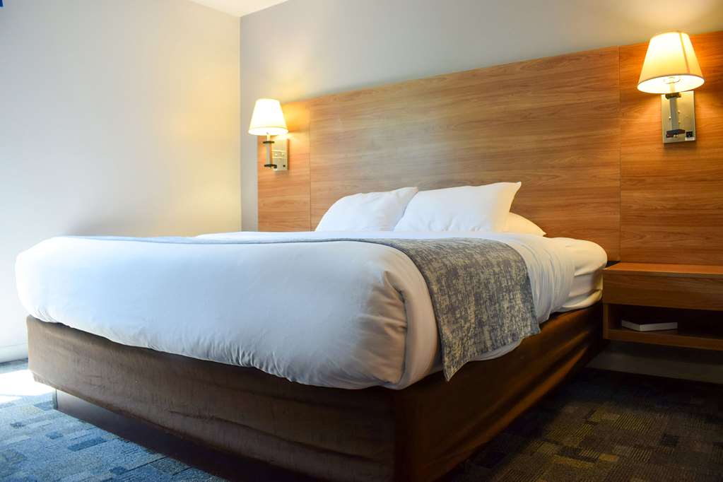 Comfort Inn Bellingham - photo 36
