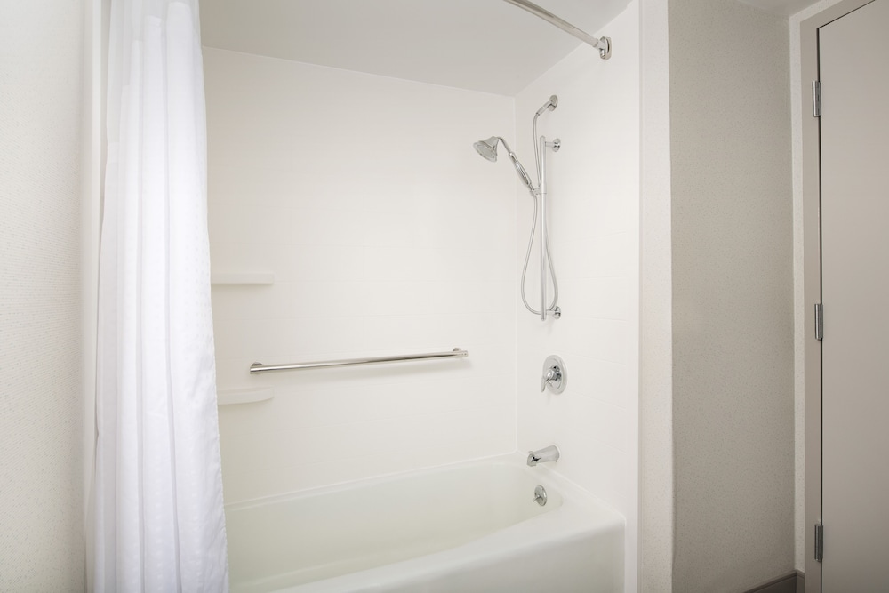 Holiday Inn Express Andover North Lawrence by IHG - photo 21
