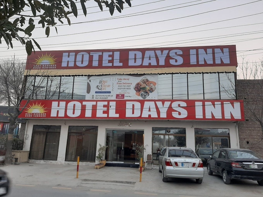 Hotel Days Inn Emporium in Lahore, Pakistan